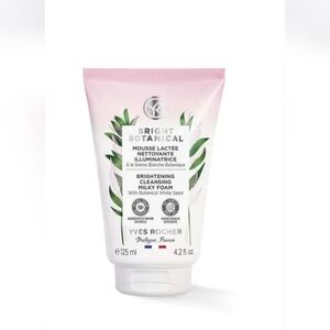 Yves Rocher Brightening Cleansing Milky Foam